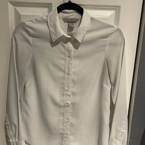 H&M White long sleeve blouse